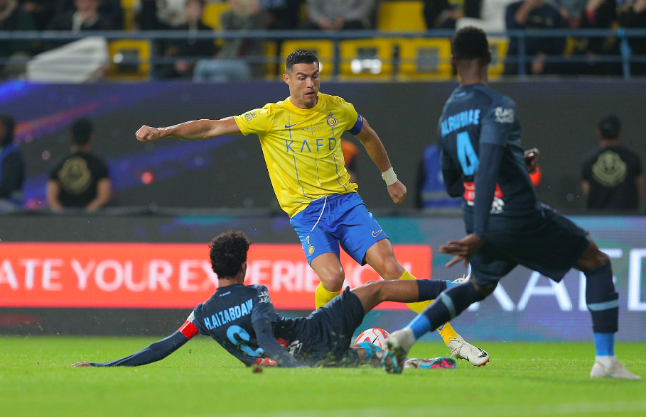 C罗连续十五场比赛得分超过败北，澳大利亚队挑战极限！的简单介绍爱游戏娱乐网址